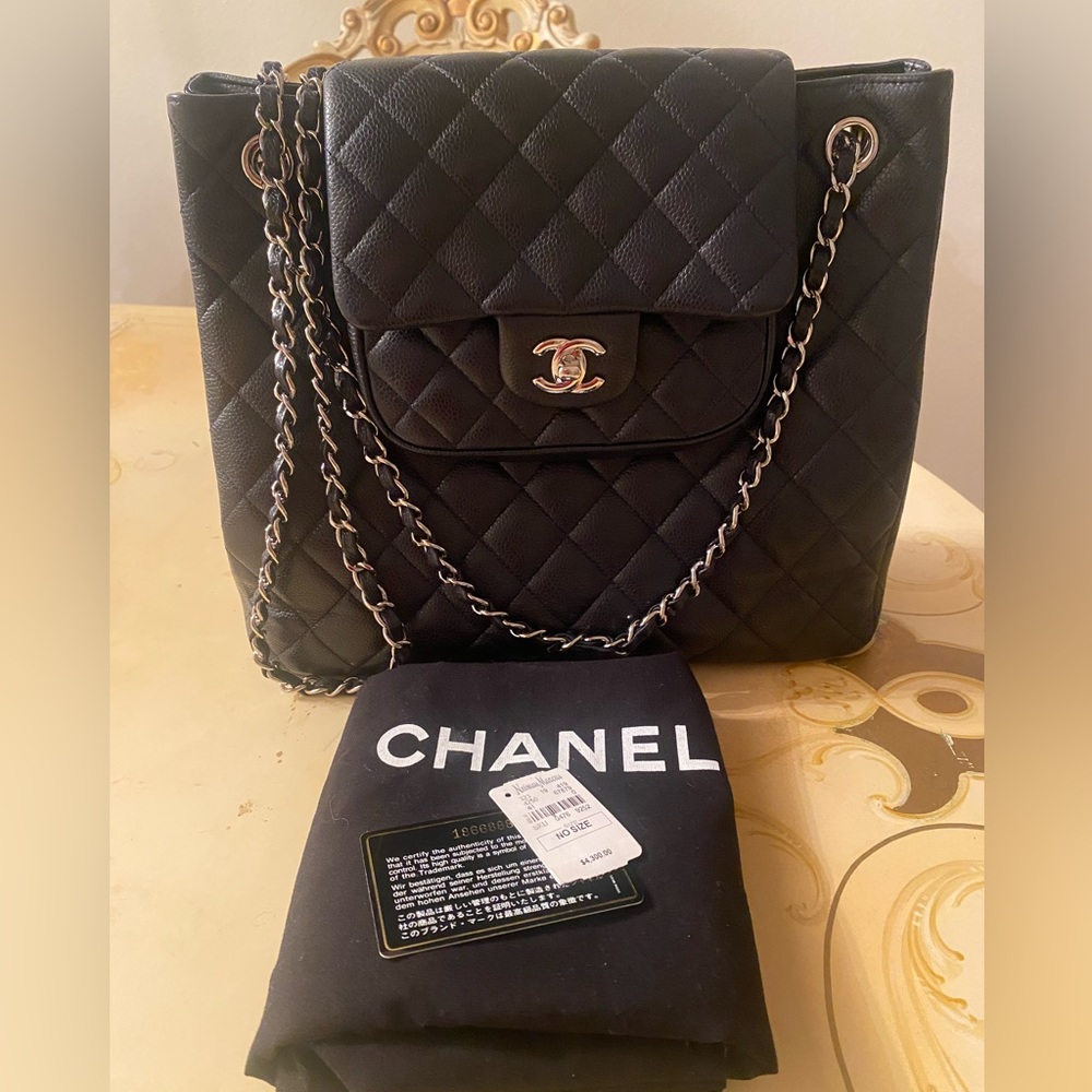 CHANEL CLASSIC FLAP BAG CAVIAR TOTE Shoulder /Crossbody AUTHENTIC